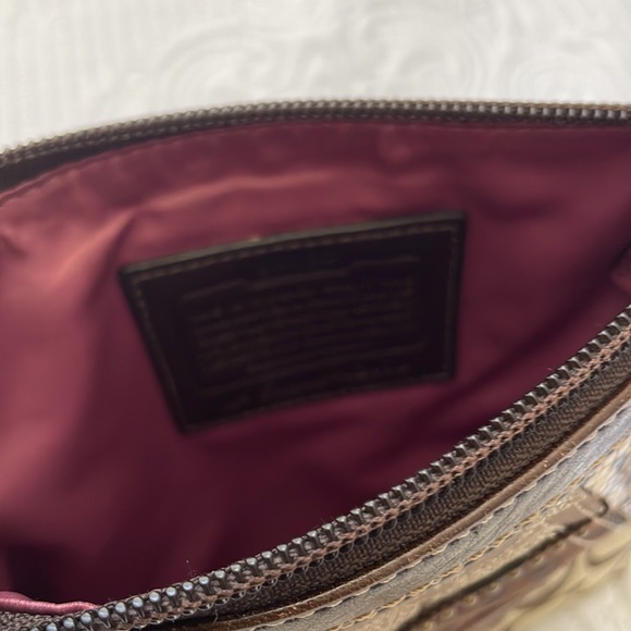 Coach Crossbody Handbag - Picture 8 of 13